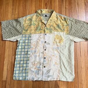 Tommy Bahama Shirt Mens Large Floral 100% Silk Hawaiian Button Patchwork